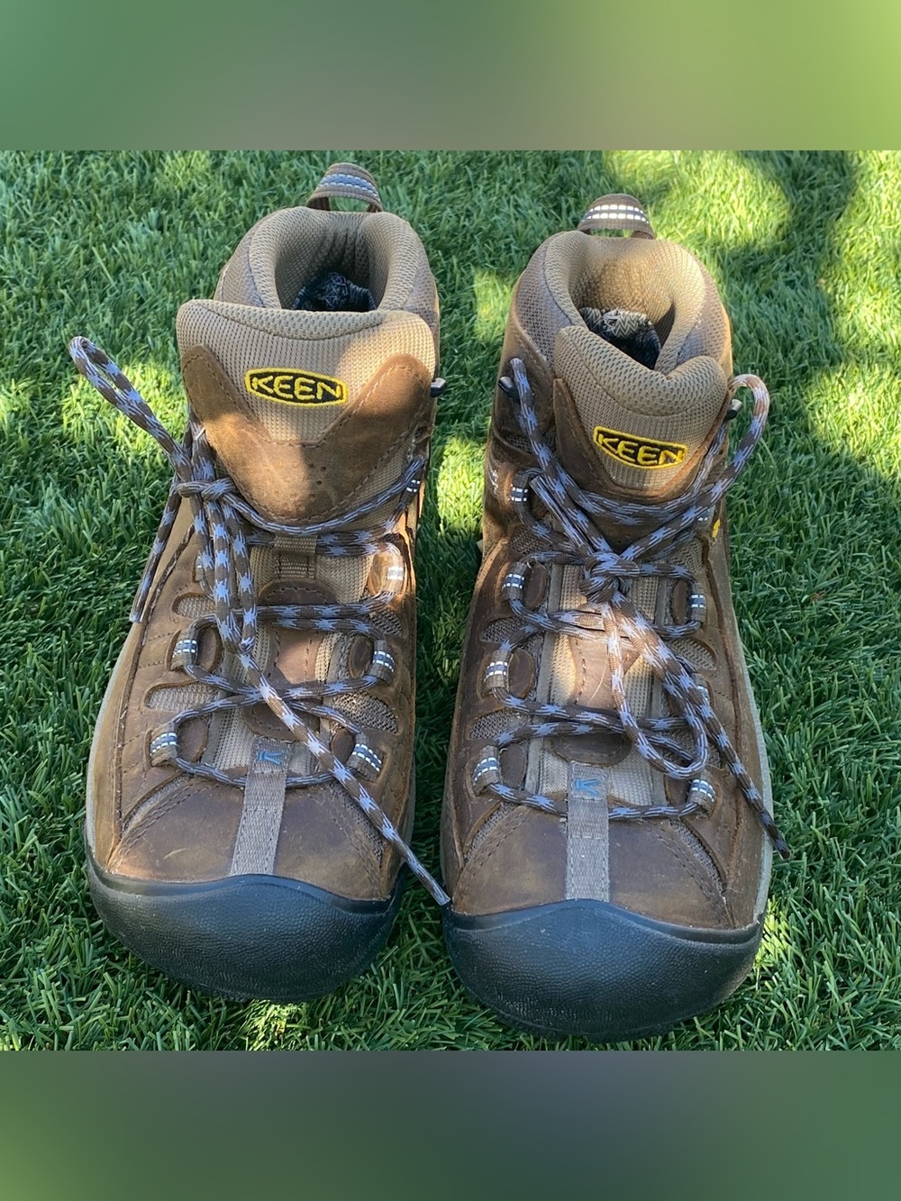 KEEN Targhee II Women’s Mid-Waterproof Hiking Boots, Size 9 Leather